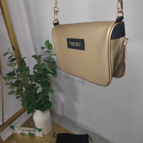 SALE! Versace Parfum Bag - NWOT cosmetic makeup convertible crossbody & chain - Picture 3 of 11